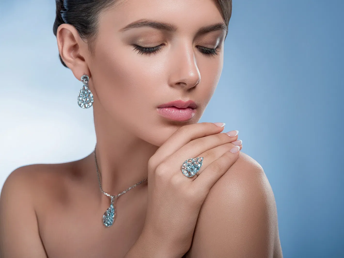 Fascinating Diamonds Fascinating Diamonds
